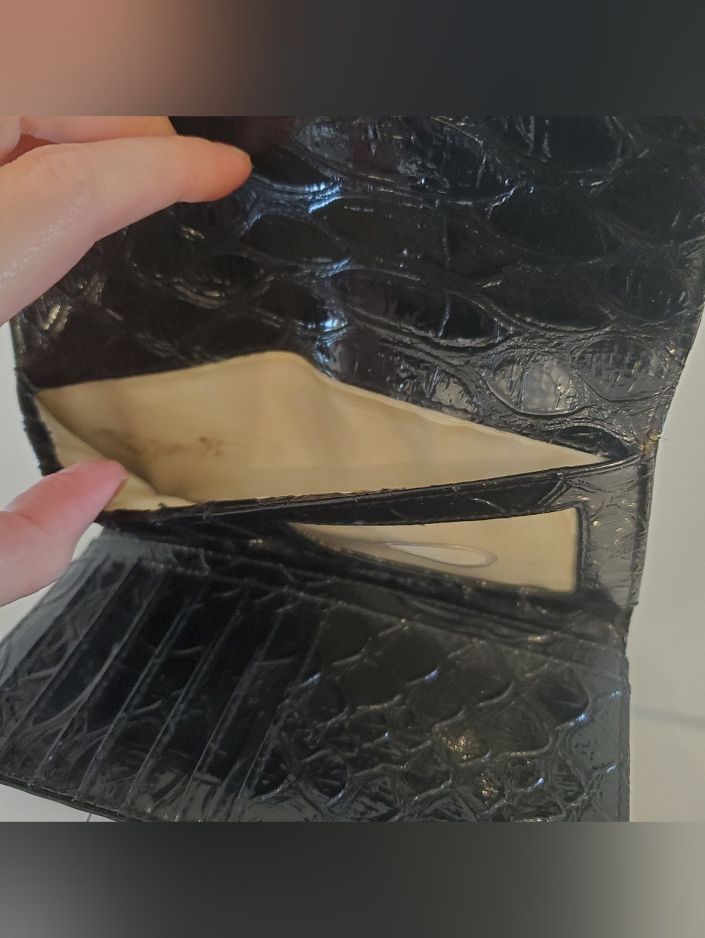 Guess Python Wallet - Picture 5 of 5